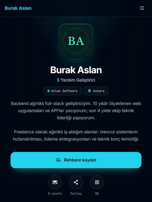 Cyber temasıyla hazırlanmış yazılım geliştirici dijital kartviziti · telefon ekranındaki görünümü